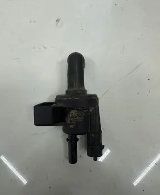 Opel Corsa E Electromagnetic valve 55566514