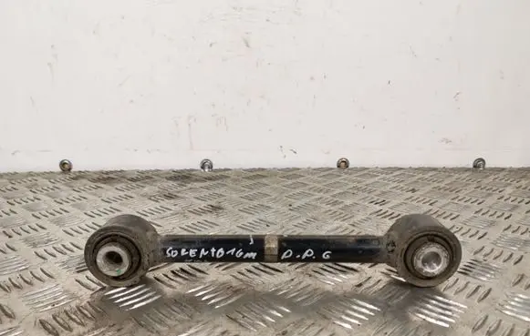 KIA Sorento Rear control arm KUXB