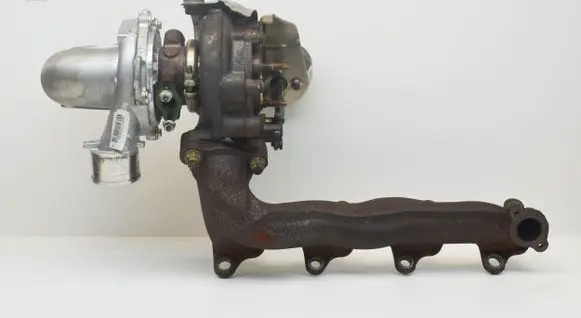 Toyota RAV 4 (XA40) Turbo 172010R061