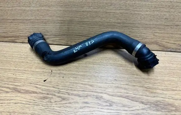 BMW 5 F10 F11 Engine coolant pipe/hose 7809821