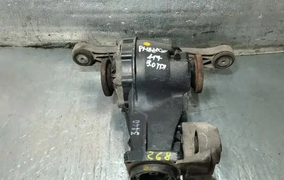 Volkswagen Phaeton Rear differential 01R525053