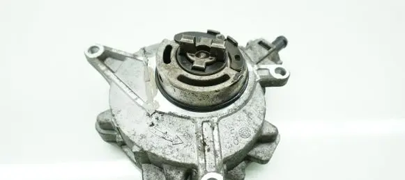 Honda CR-V Vacuum pump 36300-RL0-G013-M