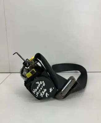 Honda Accord Front seatbelt