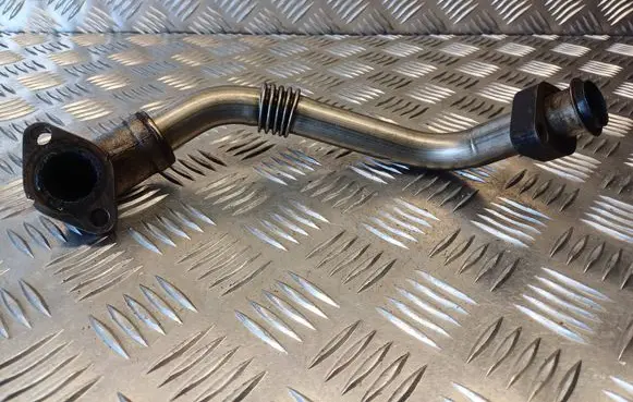 Renault Master II EGR valve line/pipe/hose 8200269649