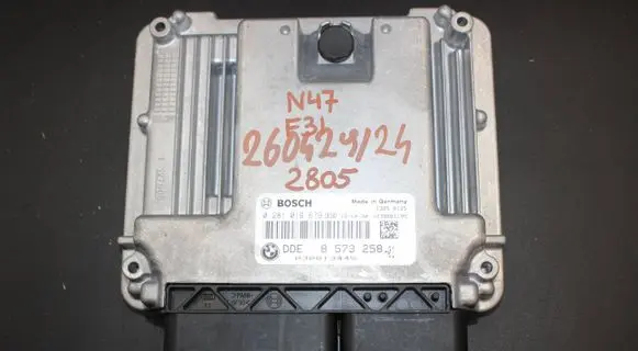 BMW 3 F30 F35 F31 Engine control unit/module 8573258 0281019679 030813445