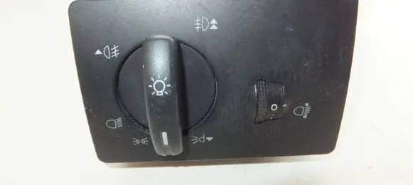 Ford Focus Light switch 4M5T13A024MA 13A024MA