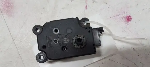 Mercedes-Benz E W211 Air flap motor/actuator A2038201642