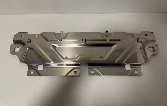 BMW 4 G22 G23 G24 G26 Top upper radiator support slam panel 51647422288 7422288