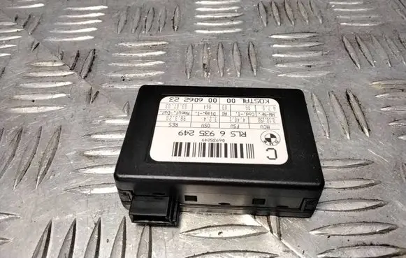 BMW 5 E60 E61 Rain sensor 6935249 00606223 06935249