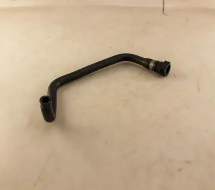 BMW 5 E60 E61 Engine coolant pipe/hose 7576983