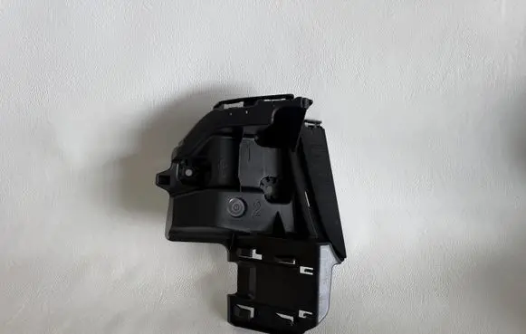 Audi e-tron Rear bumper mounting bracket 8KE807365