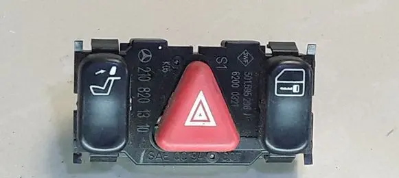 Mercedes-Benz E W210 Hazard light switch 2108201310 501595296 62000321