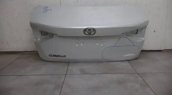 Toyota Corolla E210 E21 Tailgate/trunk/boot lid