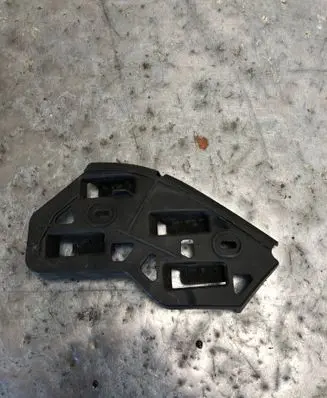 Volkswagen Polo IV 9N3 Front bumper mounting bracket 6Q0807184ABILI 6Q0807184A