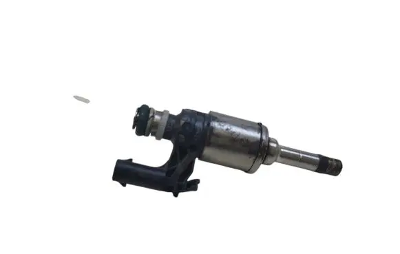 Skoda Superb B8 (3V) Fuel injector 0261500477