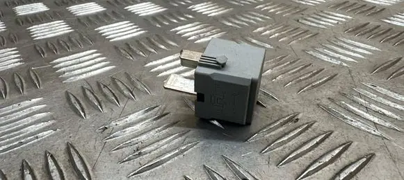 Mercedes-Benz E C207 W207 Other relay A00254226