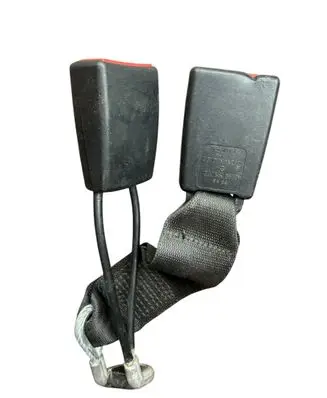Mercedes-Benz S W220 Rear seatbelt buckle 2208600869 A2208600869