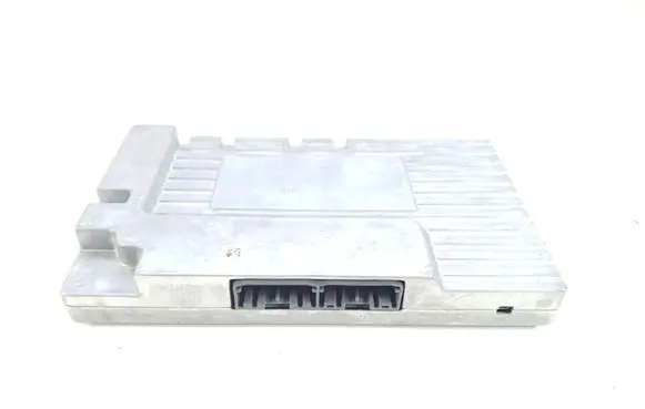 Dodge Challenger Sound amplifier 68217550AC