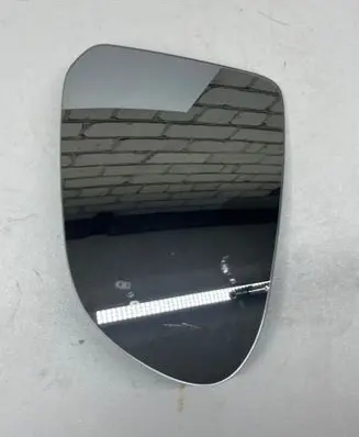 Hyundai Santa Fe Wing mirror glass 