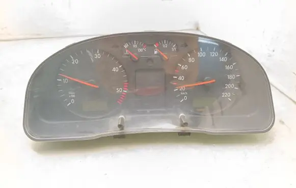 Volkswagen PASSAT B5 Speedometer (instrument cluster) 09051940090