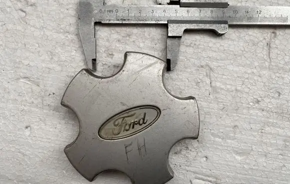 Ford Focus Original wheel cap V94GB1000TB