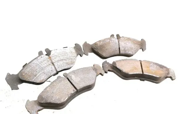 Mercedes-Benz Sprinter W901 W902 W903 W904 Brake pads (rear) 