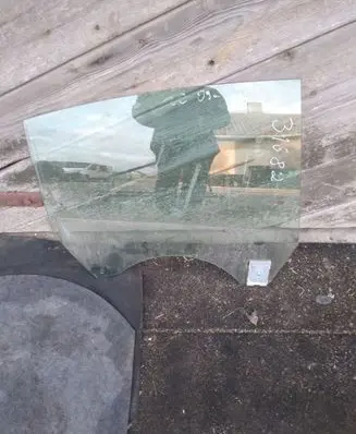 Volkswagen PASSAT CC Rear door window glass