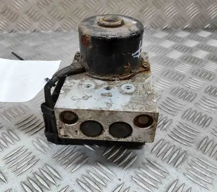 Chrysler PT Cruiser ABS Pump 05273138AA 05033150AA