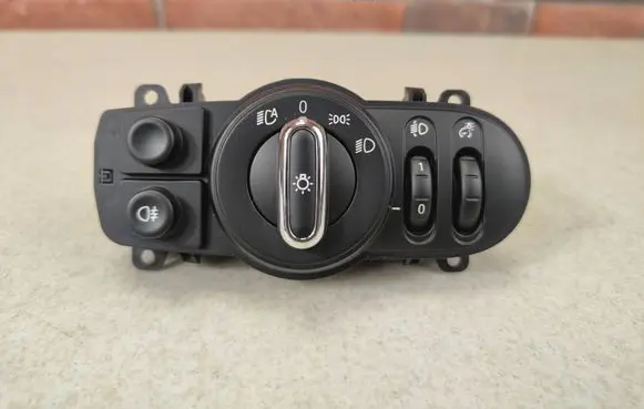 Mini Clubman F54 Light switch 5A25474
