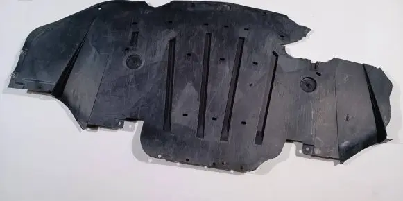 Ford Mustang VI Engine splash shield/under tray FR3B-6A975-DB
