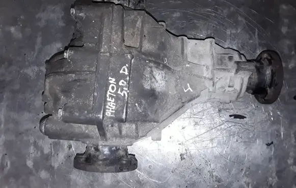 Volkswagen Phaeton Rear differential 4460310025