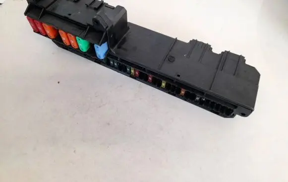 BMW 5 E60 E61 Fuse box set 6114695733002 61146957330-02