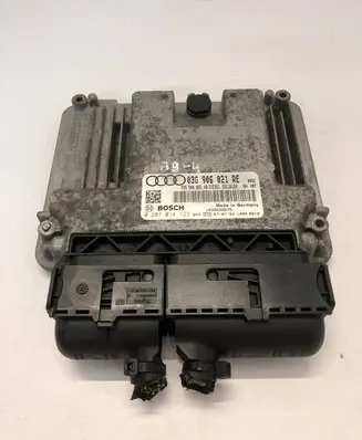 Audi A3 S3 8P Engine control unit/module 03G906021RE 0281014123 03G906021AB