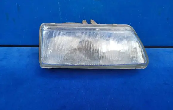 Honda Civic Headlight/headlamp 02382R20