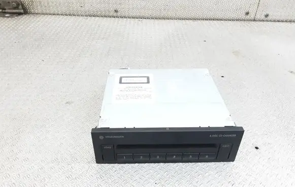 Volkswagen Phaeton CD/DVD changer 3D0035110