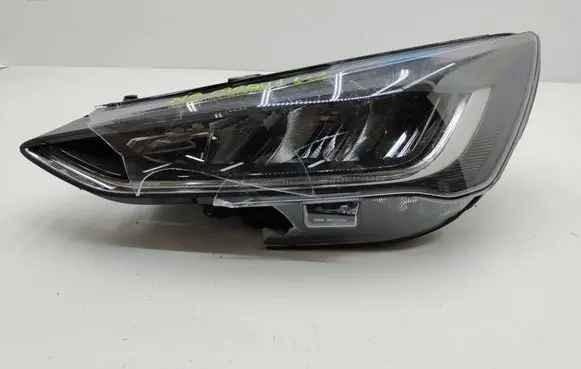 Ford Focus Headlight/headlamp NX7B13E015CF