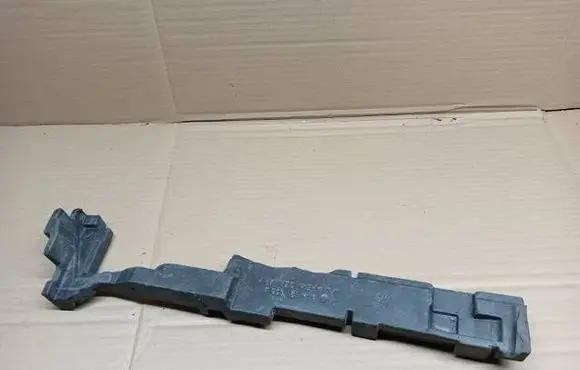 Volkswagen Tiguan Fender foam support/seal 5NA121332B