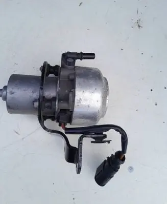 Volkswagen PASSAT B8 Vacuum pump 707254020 19106601706 5Q0512181