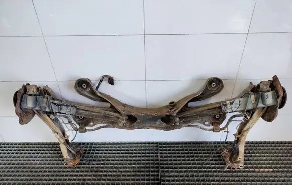 Saab 9-5 Rear axle beam 