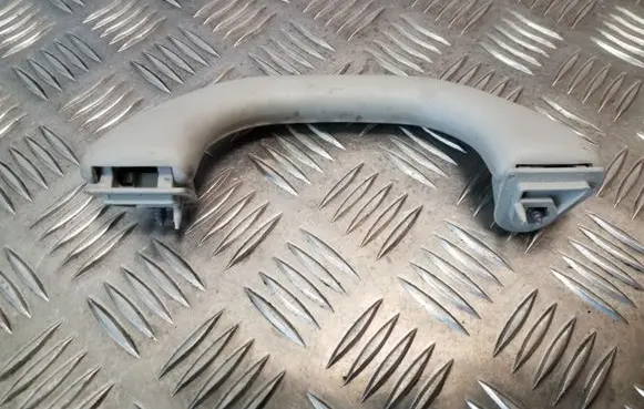 Seat Leon (1P) Front interior roof grab handle 5P0857607B 6L0857607