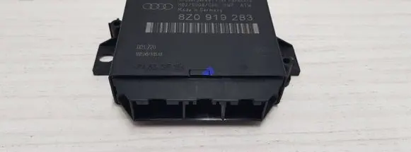Audi A6 S6 C5 4B Parking PDC control unit/module 8Z0919283