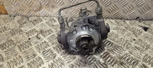 Toyota Corolla Verso E121 Fuel injection high pressure pump 221000R020