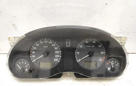 Volkswagen Sharan Speedometer (instrument cluster) 95VW10849VC 7M0919882