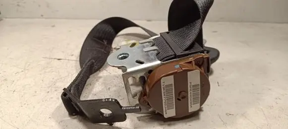 Jeep Grand Cherokee Rear seatbelt