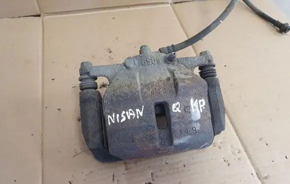Nissan Qashqai Front brake caliper