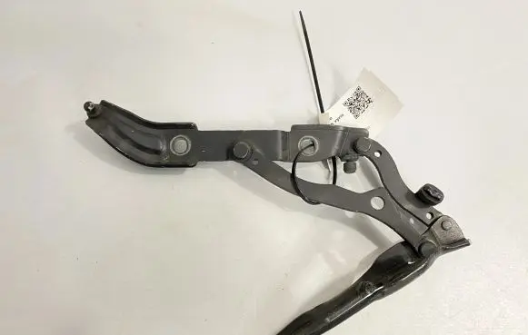 BMW 3 E92 E93 Tailgate/trunk/boot hinge 7060628