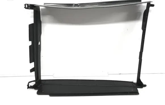 Dacia Duster II Intercooler air guide/duct channel 215592385R