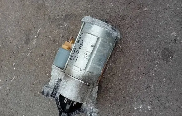 Peugeot 3008 II Starter motor 9646972280 0284MMB 6R2711121