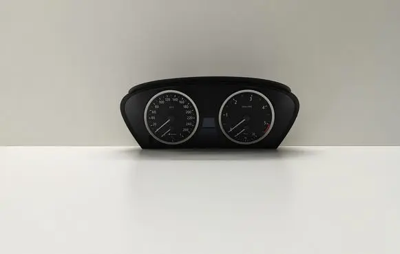 BMW 5 E60 E61 Speedometer (instrument cluster) 6983153 62116983153 6952897