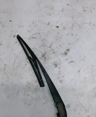 Jeep Grand Cherokee Rear wiper blade arm